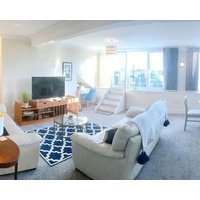 Scarborough-Penthouse with private balcony lift and parking