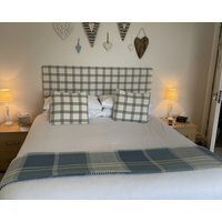 Nythfa Guesthouse & Cottage