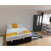 Lovely Central Studio/2bed - 5min To Train Station