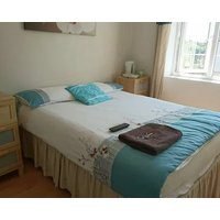 Room In Guest Room - En Suite Shower Room Double Room With 1 Double Deyr