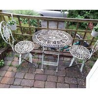 Perfect location studio