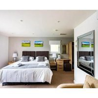 The Vale Golf And Country Club