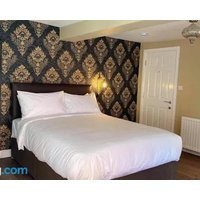 The Black Swan Hotel