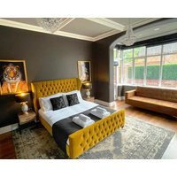 Selworthy - Luxury 3 Bedroom Apartment