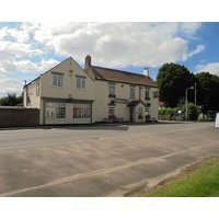 The River Don Tavern and Lodge