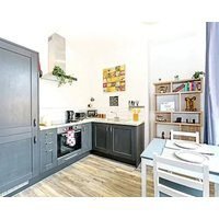 YE OLDE WINDMILL APARTMENT *FreeParking*