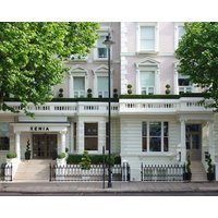 Hotel Xenia Autograph Collection