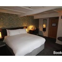 rooms @ the dolau inn