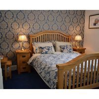 Coed-y-Fron Guest House