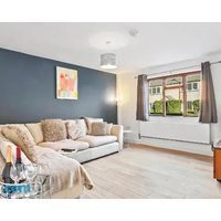 3 bedroom beautiful home in the heart of Huntingdon Bury