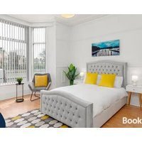 Flatzy - 6 Bed Oasis Close To Football Stadiums