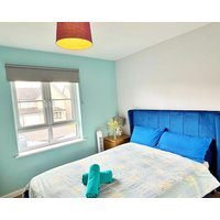 Newbuild - 3 Bedrooms 2 Baths 5 Mins From Airport