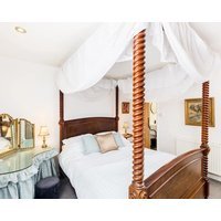 Shakespeare House Town Centre Free Parking