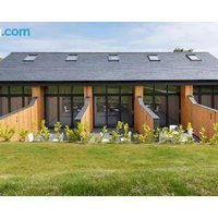 Romano Estate The Courtyard