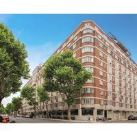 Elegant Apartment In Londons Prime Location