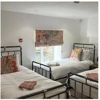 The Hideout (garden Flat 4 Dragon Road)