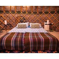 Giant Yurt Sleeping 8 with Spa Catering Walled Gardens Nature Reserve Free Parking