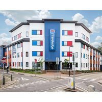 Travelodge Woking Central
