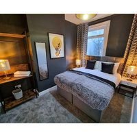 3 BR Home Close to MCR City Centre