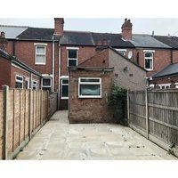 Modern 3 Bed 4 Bath Property Located In Coventry City Centre