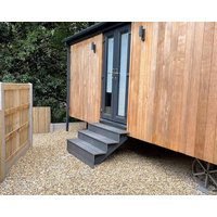 Berwyn Lodge with private hot tub