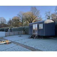 Shepherds Hut at Cedar Gables