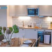 Pillo Rooms Serviced Apartments - Salford