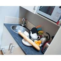 Hares Retreat - Middle Cabin