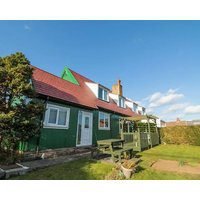 Cra-na-ge Family Friendly With A Garden In Embleton Ref 694