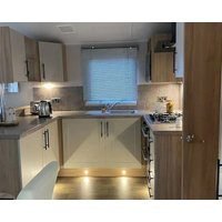 Coghurst Hall Holiday Home Sleeps 6 2 Bedrooms