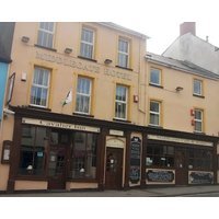 The Middlegate Hotel