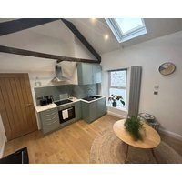 Heart Of Falmouth - Entire Studio Apartment