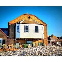 The Lost Lobster - 2 bedroom cottage with parking