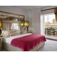 The Mandeville Hotel