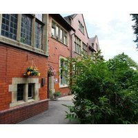 Broadfield Park Hotel