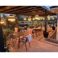 The Old Red Lion Inn