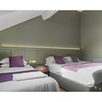 The Oaks Hotel
