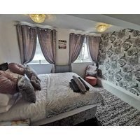 Stunning 2-Bed House in Macclesfield Cheshire