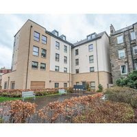 Cosy Modern Flat Pass The Keys