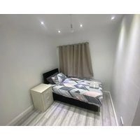 3 Bedroom House In Loughborough