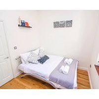 Studio Flat near Liverpool st & Shoreditch London.