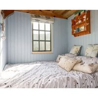 Shepherds Retreat Romantic With Hot Tub In Crackington Haven