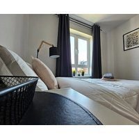 Spacious Apartment -2 Bedroom With 2 En-suite Bathrooms