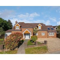 Mayaro Cottage By Inspirestays.com - A Cottage That Sleeps 4+1 Guests In 2 Bedrooms