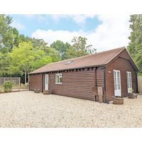 Millside Bosham - A Bungalow That Sleeps 4 Guests In 1 Bedroom