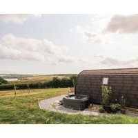 Ash Romantic With Hot Tub In Saltash