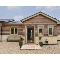 Cotswold View Character Holiday Cottage In Shipton Under Wychwood