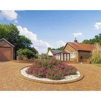 2 Bedroom Accommodation In Reading