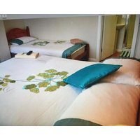 Comfortable Family Room With Tv Free Fast Wifi Sleeps 3