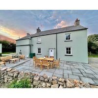 Style House by Flying Stays.